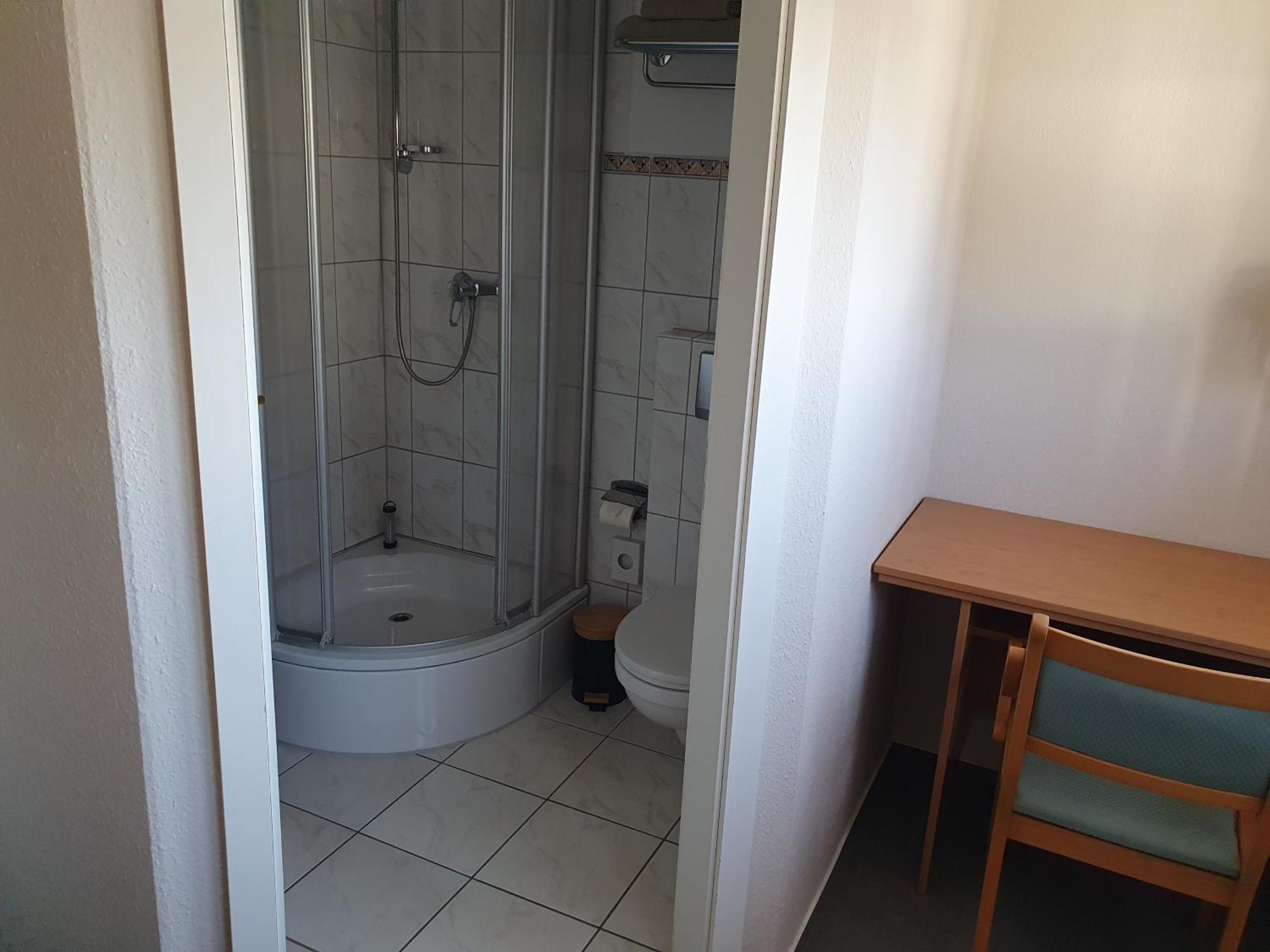 Neumuehler Hof- Ferienwohnung "Thomas" 3 Zimmer,3 Baeder Mit Dusche, Kostenfreie Parkplaetze Vor Dem Haus 什未林 外观 照片